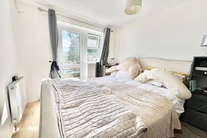 Bedroom- click for photo gallery